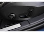Volvo V60 T6 Plug-in hybrid AWD Plus Dark | 2000 kg trekgewicht | Elektrische stoelen met geheugen | Harman/Kardon Audio | Stoel & Stuurverwarming | Dodehoeksensoren | adaptieve cruise controle |