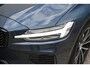 Volvo V60 T6 Plug-in hybrid AWD Plus Dark | 2000 kg trekgewicht | Elektrische stoelen met geheugen | Harman/Kardon Audio | Stoel & Stuurverwarming | Dodehoeksensoren | adaptieve cruise controle |