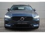 Volvo V60 T6 Plug-in hybrid AWD Plus Dark | 2000 kg trekgewicht | Elektrische stoelen met geheugen | Harman/Kardon Audio | Stoel & Stuurverwarming | Dodehoeksensoren | adaptieve cruise controle |
