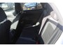 Volkswagen T-Cross 1.0 TSI R-Line binnen & buiten / Digitaal dashboard / Parkeersensoren rondom / Achteruitrijcamera / Adaptive cruise control / Climate control / Navigatie / Apple car play