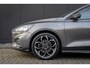 Ford Focus Wagon 1.0 EcoBoost Hybrid ST Line | 100% dealer o.h. | Full LED | Winter-pack | 18'' | Elec. achterklep | Keyless | DAB | Privacy-glass