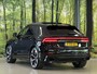 Audi RS Q8 4.0 TFSI RS Q8 quattro | Carbon Optiek Pakket | Dynamic Plus | Keramisch | 23'' lichtmetaal | Panoramadak | Massage | 600 Pk! | Head-up display | Trekhaak | Bang & Olufson |
