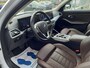 BMW 3-Serie Touring 320e PHEV - WIDESCREEN - LEER - CAMERA - 1 EIGENAAR - NL AUTO - PLUG-IN -