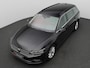 Volkswagen Passat Variant 1.5 TSI Comfort Business 150PK DSG Achteruitrijcamera, Navi, Stoelverwarming, Clima, Adaptieve Cruise Controle, 17" LM Velgen