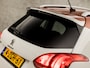Peugeot 2008 1.2 PureTech Sport Automaat (PANORAMADAK, NAVIGATIE, CRUISE, SPORTSTOELEN, GETINT GLAS, ELEK PAKKET, BLUETOOTH, NIEUWSTAAT)