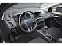 Ford Focus Wagon 1.0 Trend Navi / Cruise / Trekhaak!!