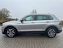 Volkswagen Tiguan 1.5 TSI ACT Comfortline Business, Cruisecontrol adaptief, Carplay, PDC, Stoelverwarming