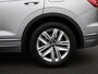 Volkswagen Touareg Atmosphere 3.0 TSi eHybrid 4MOTION 381 PK | Automaat | V6 | Plug-In | Luchtvering | Panorama Dak | Dealeronderhouden | Trekhaak | Achterklep Elektrisch