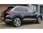 Volkswagen T-Roc 2.0 TSI 190pk DSG 4Motion Sport Pano.Dak 19inch Suzuka Afn-Trekhaak Beats Virtual Cockpit LED *Complete T-Roc* 83850km!