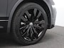 Volkswagen Tiguan 1.4 TSI eHybrid R-Line Business+ 245PK DSG Pano-Schuifdak, SOH 92%, Black Style, Volleder, Matrix Led-verlichting, Trekhaak, Head-Up Display, Stoel-Stuurverwarming, 20" LM Velgen