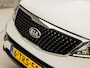 Kia Sportage 1.6 GDI Sport (NAVIGATIE, CLIMATE, CAMERA, LM VELGEN, SPORTSTOELEN, CRUISE, PARKEERSENSOREN, GETINT GLAS, NIEUWSTAAT)