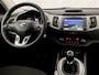 Kia Sportage 1.6 GDI Sport (NAVIGATIE, CLIMATE, CAMERA, LM VELGEN, SPORTSTOELEN, CRUISE, PARKEERSENSOREN, GETINT GLAS, NIEUWSTAAT)