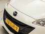 Mazda 5 1.8 Sport 7 Persoons (AIRCO, STOELVERWARMING, 2X SCHUIFDEUREN, GETINT GLAS, CRUISE, LM VELGEN, NIEUWSTAAT)