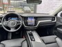 Volvo XC60 2.0 T6 Plug-in hybrid AWD Plus Dark | Trekhaak | 360 Camera | Schuif-/Kanteldak | Stoel-/Stuurverwarming | Adaptive Cruise Control | Elektrisch Verstelbare Voorstoelen