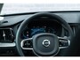 Volvo XC60 2.0 T6 Plug-in hybrid AWD Plus Dark | Trekhaak | 360 Camera | Schuif-/Kanteldak | Stoel-/Stuurverwarming | Adaptive Cruise Control | Elektrisch Verstelbare Voorstoelen