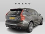 Volvo XC90 2.0 T8 Recharge AWD R-Design | 7 zits | Adaptieve Cruise Control | Panoramadak | Luchtvering | Harman Kardon Audio | Nappa Lederen Bekleding | Stoel en Stuurverwarming | Head-Up Display | 360º Parkeercamera |