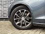 Volvo V60 2.0 B3 Momentum Advantage | Lederen comfortstoelen | Stoel en Stuurverwarming | Navigatie | Apple CarPlay & Android Auto| Cruise Control |