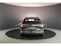 Volkswagen Golf Variant Life Business 2.0 TDI 115pk Adaptive cruise control, Navigatie, Stuurwiel verwarmd, Airco, Parkeersensoren, DAB, Stoelverwarming, App connect, LED verlichting