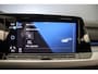 Volkswagen Golf Variant Life Business 2.0 TDI 115pk Adaptive cruise control, Navigatie, Stuurwiel verwarmd, Airco, Parkeersensoren, DAB, Stoelverwarming, App connect, LED verlichting