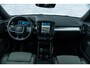 Volvo XC40 2.0 B4 Plus Dark | Trekhaak | Achteruitrijcamera | Harman Kardon Audio | Adaptive Cruise Control | Stoel-/Stuurverwarming | Elektrisch Verstelbare Bestuurdersstoel