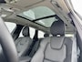 Volvo XC60 2.0 T6 Plug-in hybrid AWD Plus Dark | Trekhaak | 360 Camera | Schuif-/Kanteldak | Stoel-/Stuurverwarming | Adaptive Cruise Control | Elektrisch Verstelbare Voorstoelen