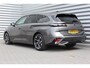Peugeot 308 SW 1.6 HYBRID 180PK ALLURE PACK AUTOMAAT / NAVI / LEDER / CLIMA / LED / PDC / 17" LMV / CAMERA / KEYLESS / ADAPT. CRUISE / 1E EIGENAAR / NIEUWSTAAT !!