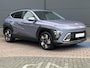 Hyundai Kona 1.6 GDI HEV Premium / Lederen bekleding / Stoel verwarming en ventilatie / 360 Graden Camera / 18 " lm / Led Koplampen /