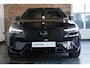 Volvo XC60 T6 Plug-in hybrid AWD Ultra Black Edition | Bowers & Wilkins Premium Audio| Luchtvering | 22" Lichtmetalen velgen | Google infotainment | Stoelverwarming | Stoelventilatie | 360° Parkeercamera | Parkeersensoren voor + achter | Parkeerverwarming