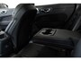 Volvo XC60 T6 Plug-in hybrid AWD Ultra Black Edition | Bowers & Wilkins Premium Audio| Luchtvering | 22" Lichtmetalen velgen | Google infotainment | Stoelverwarming | Stoelventilatie | 360° Parkeercamera | Parkeersensoren voor + achter | Parkeerverwarming
