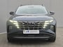 Hyundai Tucson 1.6 T-GDI HEV Premium Sky Automaat / Fabrieksgarantie tot 03-2029 / Dealer onderhouden / Adaptief cruise control / Glazen schuif- en kanteldak / Elektrische achterklep / Stuur-, Stoel en Achterbank verwarming / Rondomzicht camera / Adaptief CC /