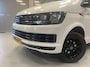 Volkswagen Transporter 2.0 TDi L1H1 Black & White Edition | Navigatie | Betimmering | Airco | Lichtmetalen velgen |