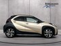 Toyota Aygo X 1.0 VVT-i S-CVT Envy // 1E EIGENAAR // ELEKTRISCHVOUWDAK //