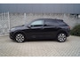 Citroën C4 Cactus 1.2 PureTech Shine Autom Panodak Navi Camera Clima Cruise Apple Carplay DAB Stoelverw 2x PDC LMV ENZ.