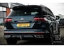 Volkswagen Tiguan 1.4 TSI eHybrid R-Line | HUD | Matrix LED | Panodak | Trekhaak | 20" | 360-camera