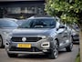 Volkswagen T-Roc 2.0 TSI AUT7 4MOTION SPORT 191PK PANODAK NAVI DIGI-DASH APPLE-CARPLAY PARKPILOT LED LMV PDC