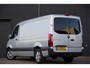 Mercedes-Benz Sprinter 317 1.9 L2H1 AUT. LED, 3.5T TREKHAAK, STANDKACHEL, CAMERA, NAVI, CRUISE, CLIMA