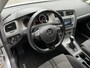 Volkswagen Golf 1.0 TSI Comfortline / Navigatie / Parkeersensoren V+A / Climate controle / Cruise controle / Lichtmetaal 16 inch / **