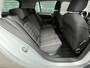 Volkswagen Golf 1.0 TSI Comfortline / Navigatie / Parkeersensoren V+A / Climate controle / Cruise controle / Lichtmetaal 16 inch / **