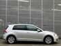 Volkswagen Golf 1.0 TSI Comfortline / Navigatie / Parkeersensoren V+A / Climate controle / Cruise controle / Lichtmetaal 16 inch / **