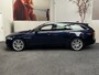 Jaguar XF SPORTBRAKE 3.0D FIRST EDITION 300 PK ! AUTOMAAT ACHTERUITRIJCAMERA LEER STOELVERWARMING STUURVERWARMING ZEER MOOI !!!
