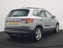Skoda Karoq 1.0 TSI Style DSG116pk Dealer O.H. | Trekhaak Af Fabriek | Panodak | Camera | Apple Carplay | Sportstoelen Verwarmd  | Navigatie | Keyless | Cruise Control | DAB |