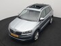 Skoda Karoq 1.0 TSI Style DSG116pk Dealer O.H. | Trekhaak Af Fabriek | Panodak | Camera | Apple Carplay | Sportstoelen Verwarmd | Navigatie | Keyless | Cruise Control | DAB |