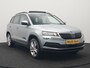 Skoda Karoq 1.0 TSI Style DSG116pk Dealer O.H. | Trekhaak Af Fabriek | Panodak | Camera | Apple Carplay | Sportstoelen Verwarmd | Navigatie | Keyless | Cruise Control | DAB |