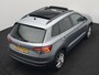 Skoda Karoq 1.0 TSI Style DSG116pk Dealer O.H. | Trekhaak Af Fabriek | Panodak | Camera | Apple Carplay | Sportstoelen Verwarmd  | Navigatie | Keyless | Cruise Control | DAB |