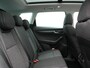 Skoda Karoq 1.0 TSI Style DSG116pk Dealer O.H. | Trekhaak Af Fabriek | Panodak | Camera | Apple Carplay | Sportstoelen Verwarmd | Navigatie | Keyless | Cruise Control | DAB |