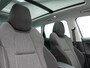 Skoda Karoq 1.0 TSI Style DSG116pk Dealer O.H. | Trekhaak Af Fabriek | Panodak | Camera | Apple Carplay | Sportstoelen Verwarmd | Navigatie | Keyless | Cruise Control | DAB |