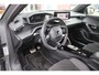 Peugeot 2008 1.2 130PK AUTOMAAT GT PACK | ALCANTARA/LEDEREN BEKLEDING | ELEKTRISCH BEDIENBARE BESTUURDERSSTOEL | STOEL VERWARMING | MASSAGE STOELEN | NAVIGATIE | FULL LED KOPLAMPEN | DRAADLOZE APPLE CARPLAY/ANDROID AUTO | ADAPTIVE CRUISE CONTROL | CAMERA VOOR + ACHTER | CLIMATE CONTROL | LICHTMETALEN VELGEN 17" | KEYLESS ENTRY/START | DAB+ RADIO |DODEHOEK DETECTIE | PARKEERSENSOREN VOOR + ACHTER |