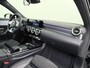 Mercedes-Benz A-klasse 250 e Business Solution AMG Limited Trekhaak | Panorama Dak | Sfeerverlichting |