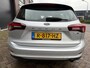 Ford Focus Wagon 1.0 EcoBoost Hybrid Titanium / ALL-Season banden / Navigatiesysteem 8 inch Touch- & Swipescreen