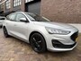 Ford Focus Wagon 1.0 EcoBoost Hybrid Titanium / ALL-Season banden / Navigatiesysteem 8 inch Touch- & Swipescreen